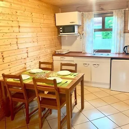 Hébergement de vacances Comfortable Homes Close To The *