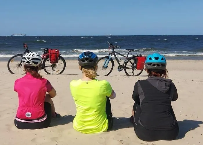 Comfortable Homes Close To The 度假居